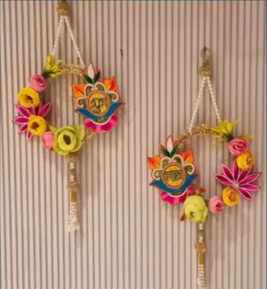 Auspicious Floral Ring Toran (Handcrafted)