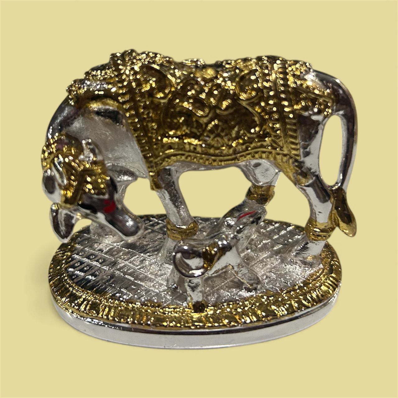 Kamdhenu & Calf Idol – Premium Silver‑Gold Plated Figurine