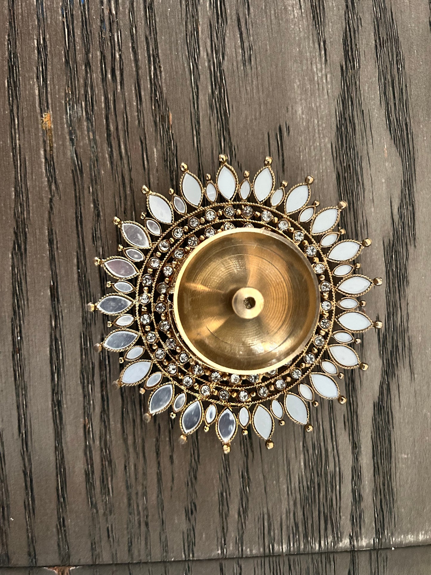 Kundan Mirror Sunburst Diya – Pair