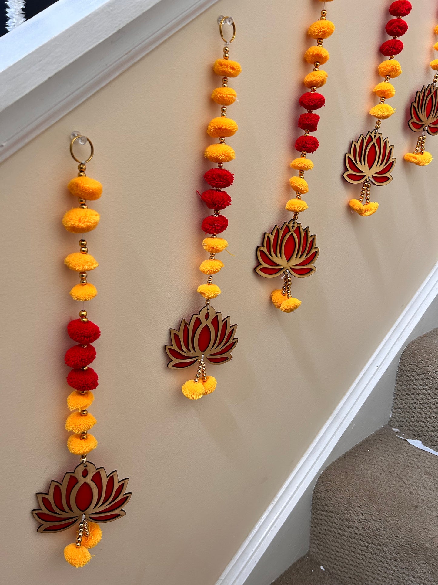 Pom-Pom Lotus Hanging
