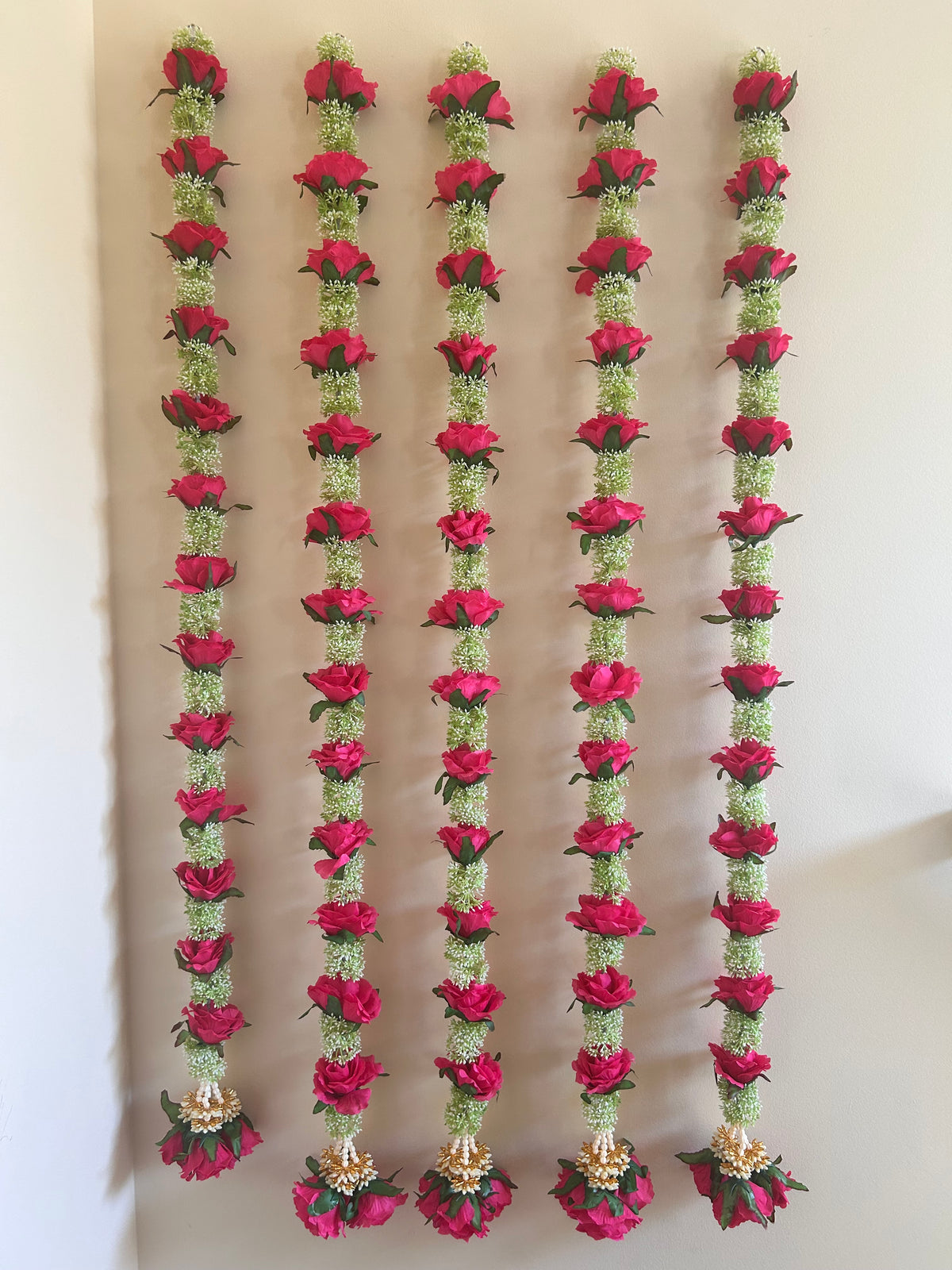 Pink Rose & Green Jasmine Bud Garland – Pack of 10