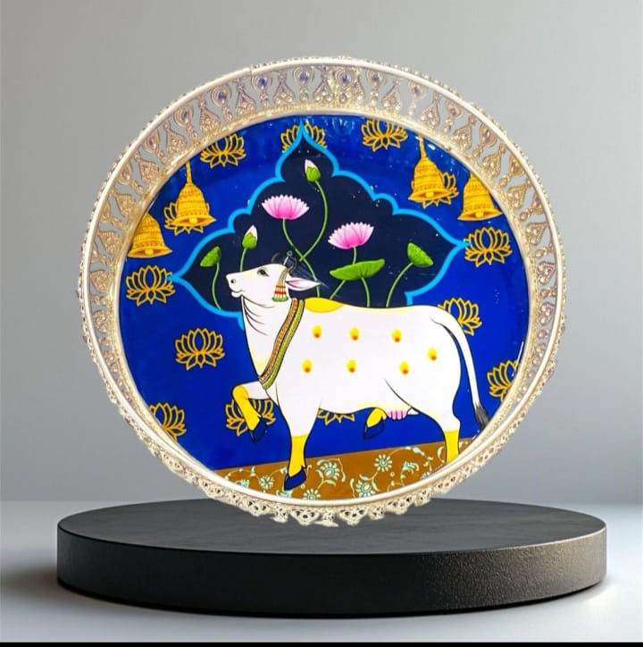 Pichwai Decorative Plate 8"– A Timeless Canvas of Divine Artistry