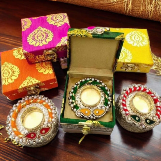 Festive Decorative Diya Gift Boxes – Radiance Wrapped in Elegance
