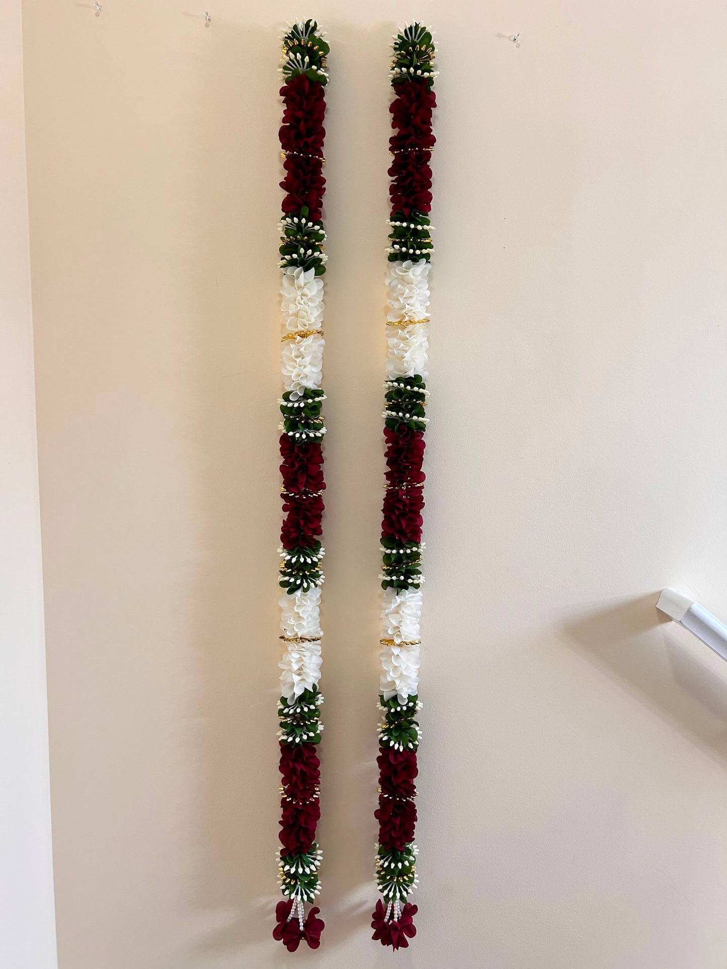 Maroon & White Artificial Flower Garland – Pack of 2
