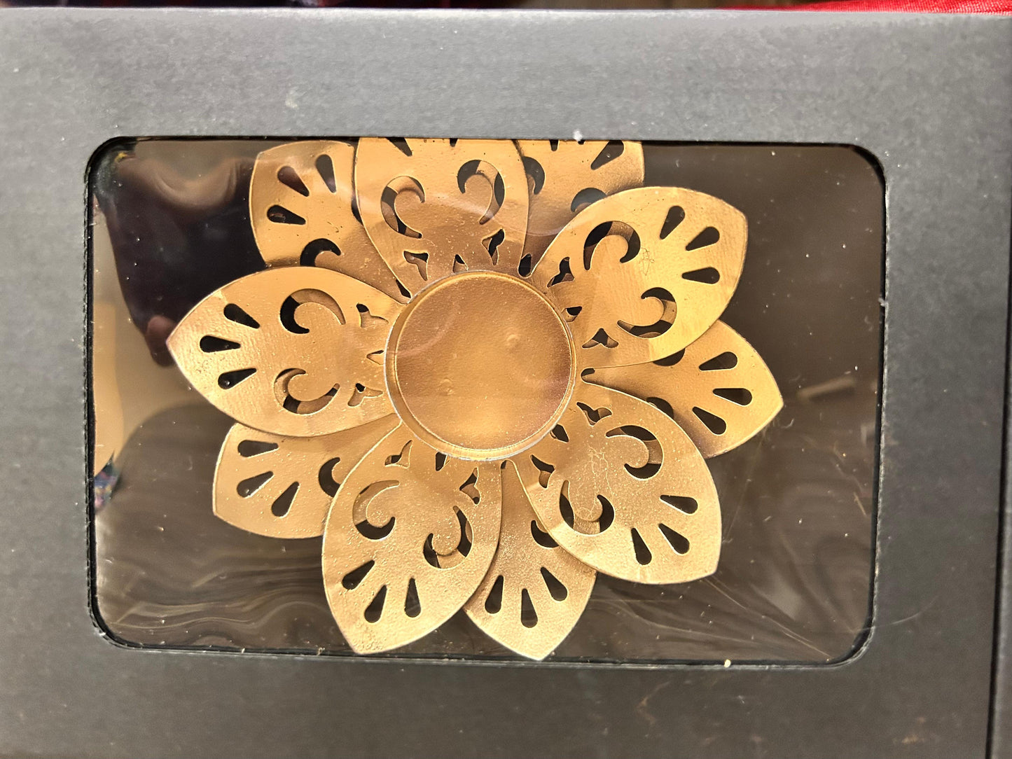 Floral Metal Tealight Holder 5"